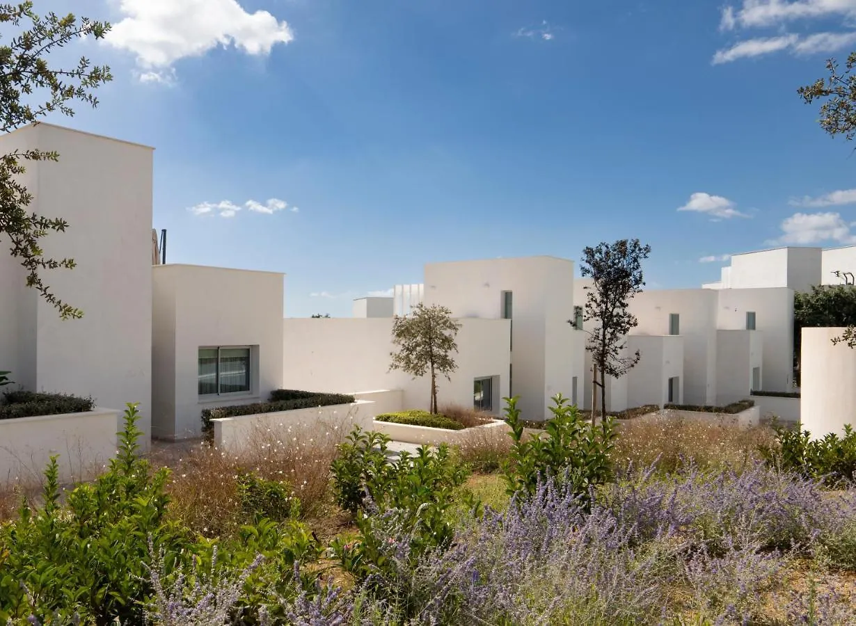 Villa La Perla: Seaside Retreat with Golf Access Sotogrande 0*,  Spain
